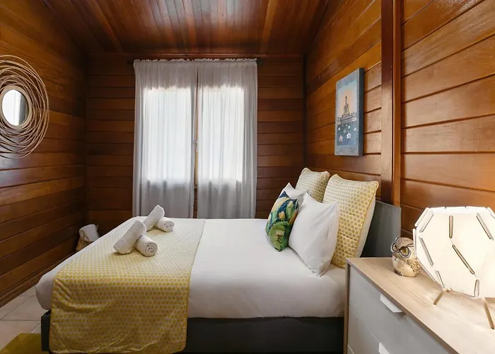 Casa Da Poesia シャレー